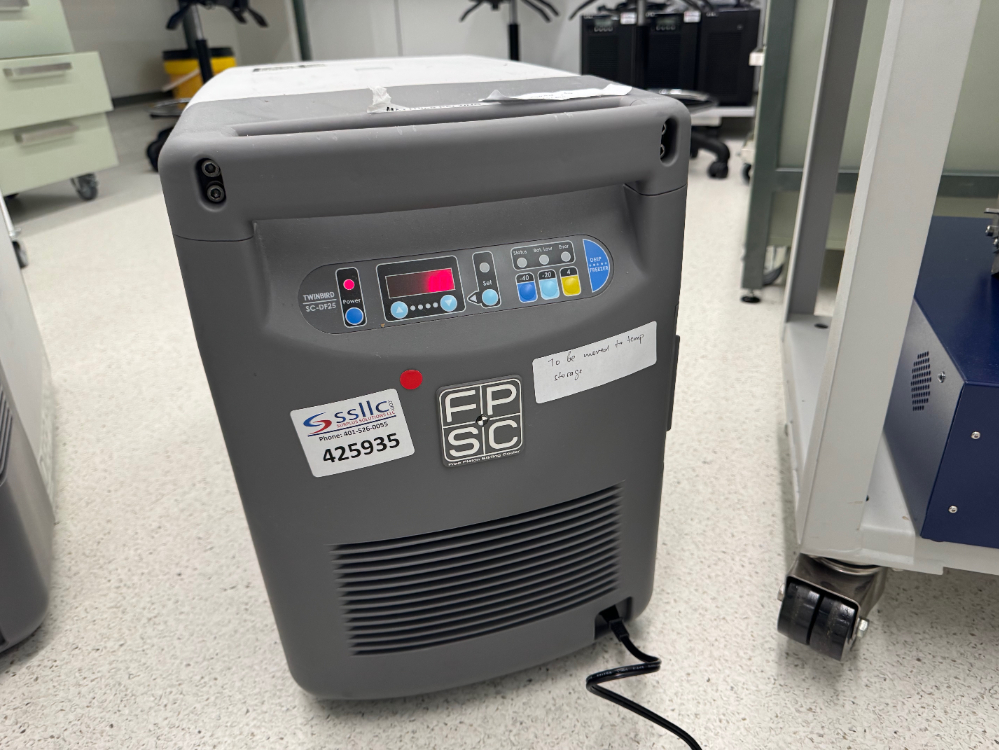 Image of TwinBird SC-DF25 Portable Freezer